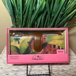 Patricia Nash WATERCOLOR BUTTERFLY Nazari Wallet Floral Pattern NWT